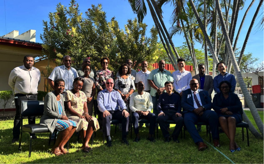 388vip太阳资源拜会纳米比亚政府四部门及楚梅布市领导